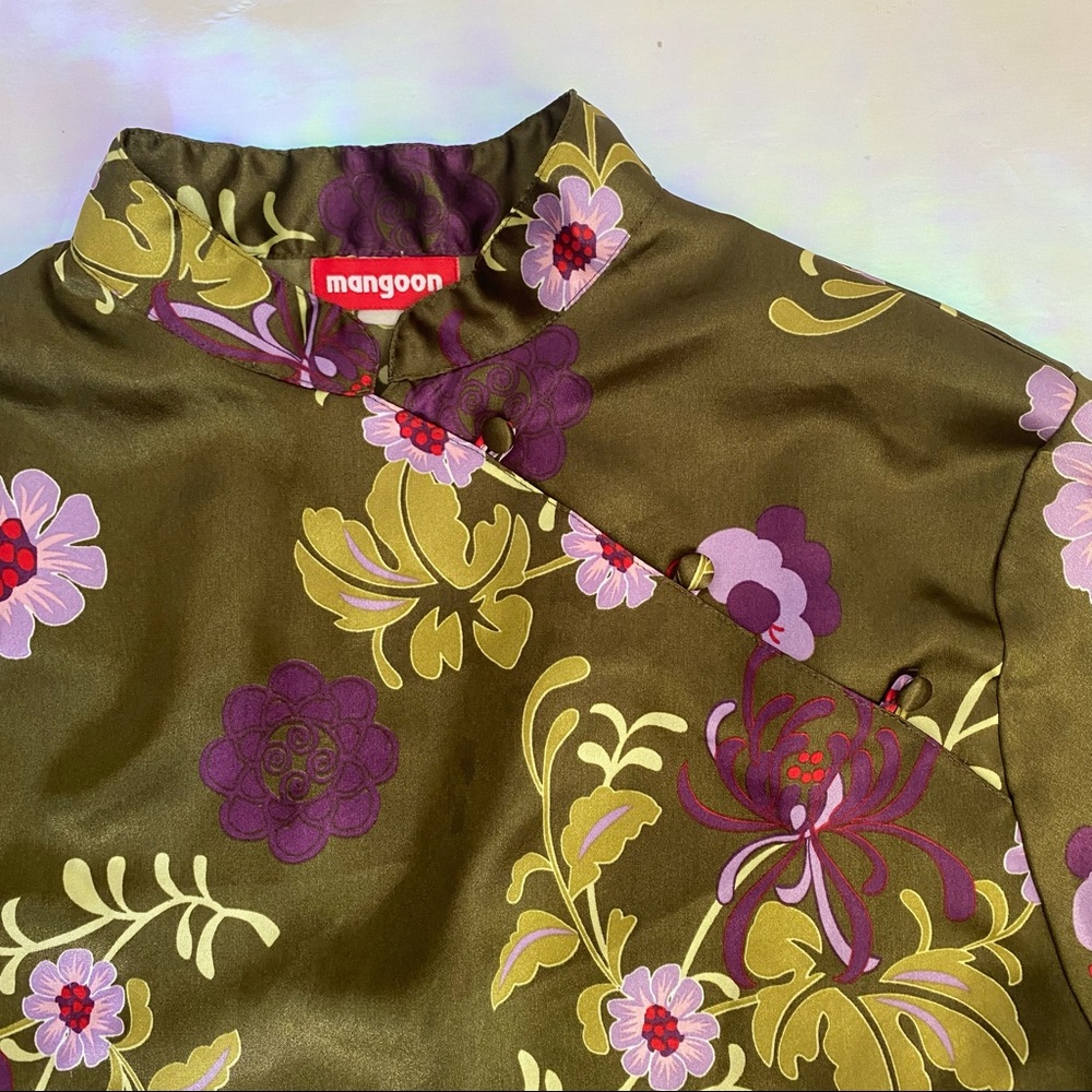 Vintage silk pan Asian influenced silky top and bottom